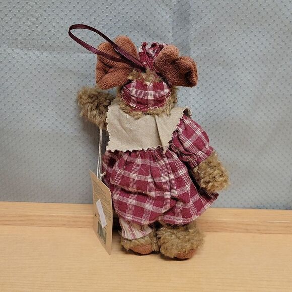 2 Boyd's Bear Moose stuffed animals - Picture 8 of 10